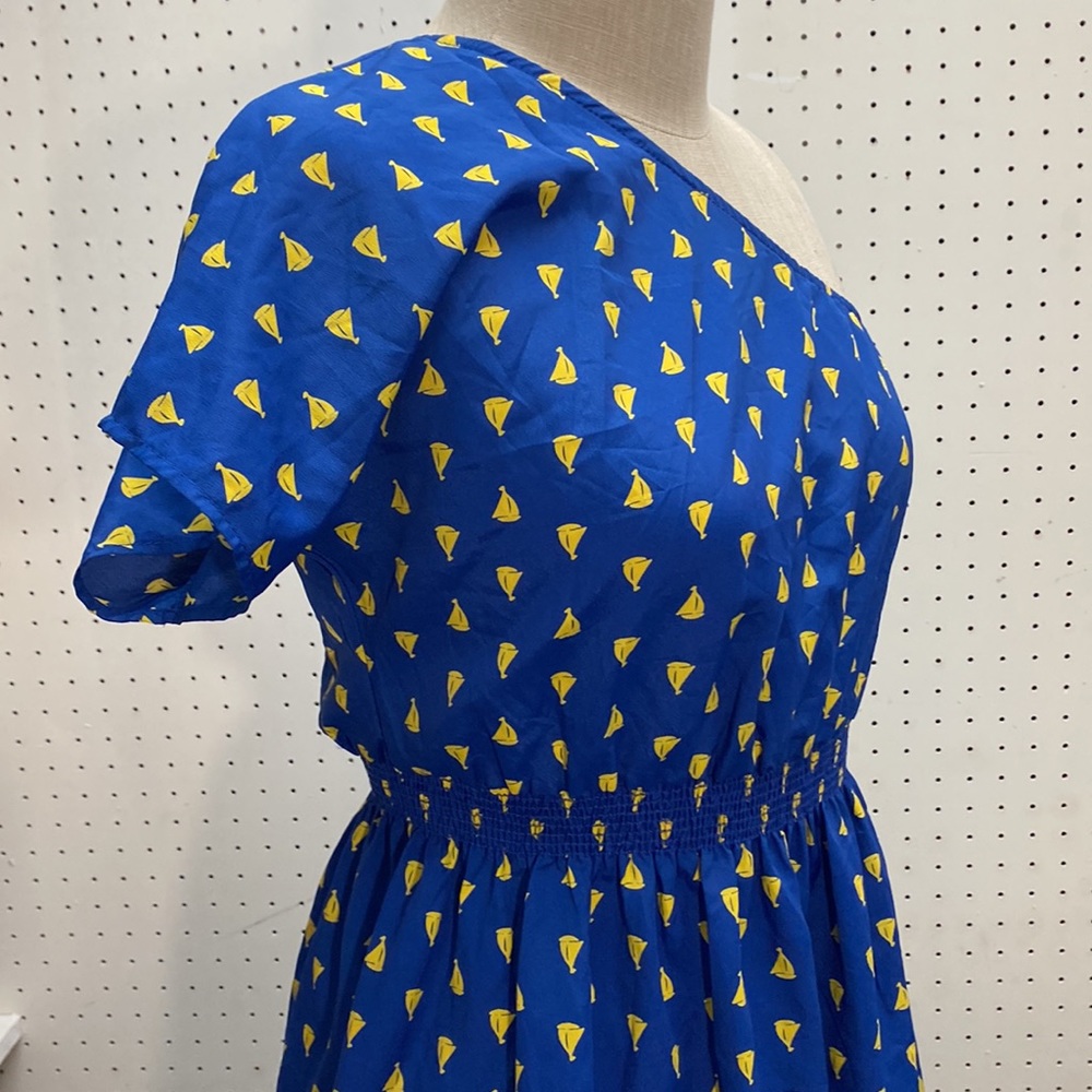 NWT Francesca’s Collection One Shoulder Yellow Sailboat Small Blue Dress - Picture 8 of 10